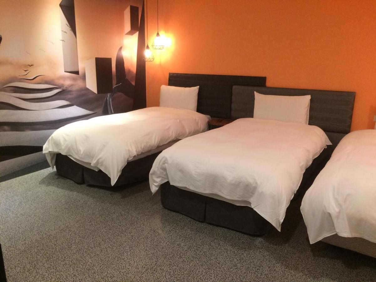 Hotel Half Taichung Buitenkant foto