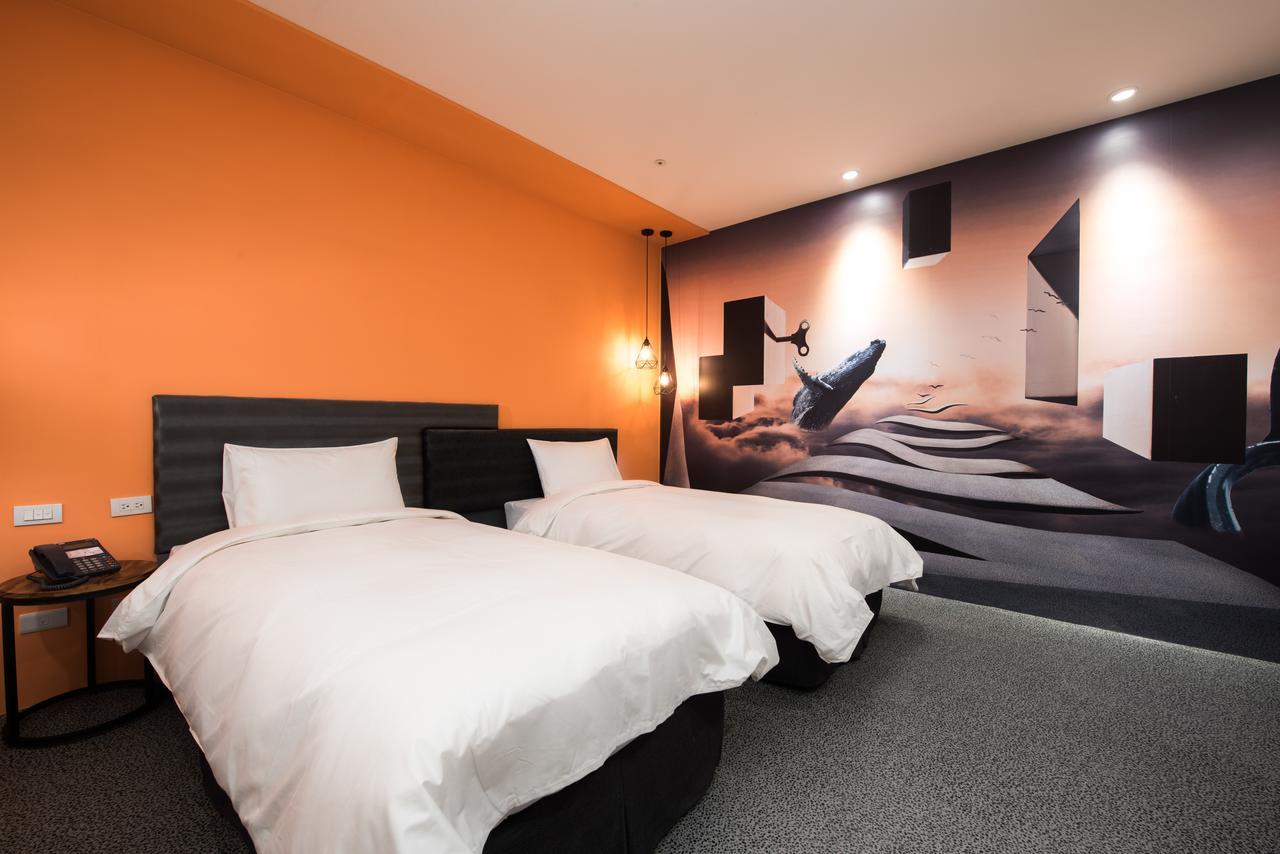 Hotel Half Taichung Buitenkant foto